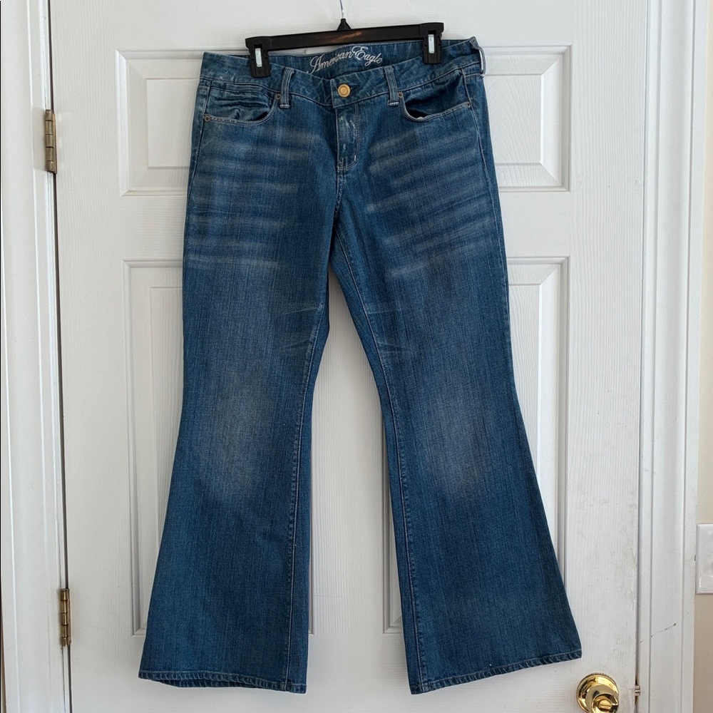 🆕 American Eagle Outfitters Blue Real Flare Jeans SZ 12 short